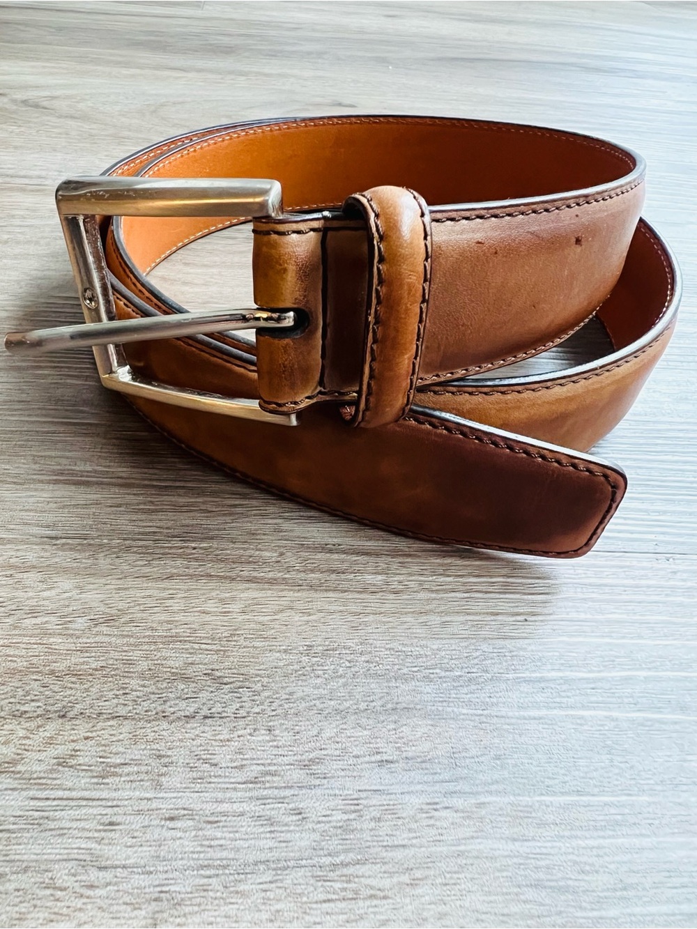 Magnanni Chestnut Brown Leather Belt with Silver Buckle